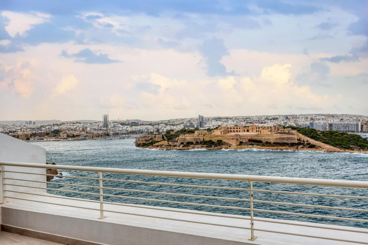 49/3 Seafront Duplex Penthouse In Valletta Exterior photo